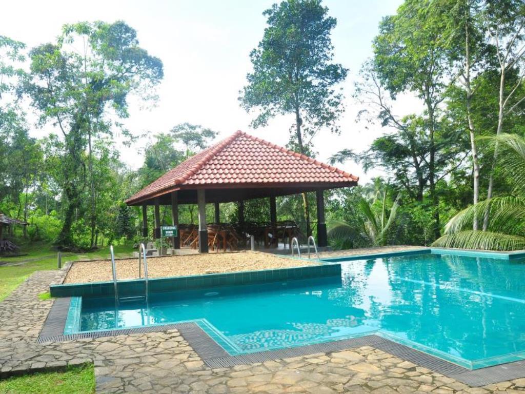 Nature Lovers Resort インギリヤ エクステリア 写真